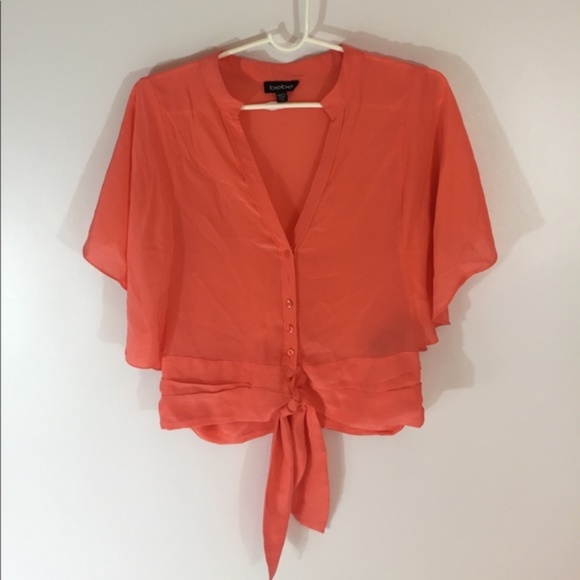 bebe Tops - Bebe 💯 SILK tie-front blouse